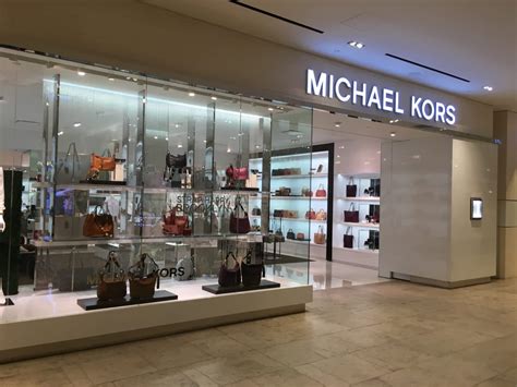 Michael Kors, Halifax Shopping Centre .